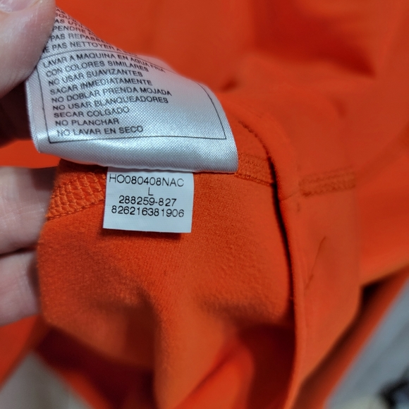 Nike Fit Dry Men's Orange 1/2 Zip Pull Over Size Large Long Sleeve Zip Pocket. - Picture 7 of 9